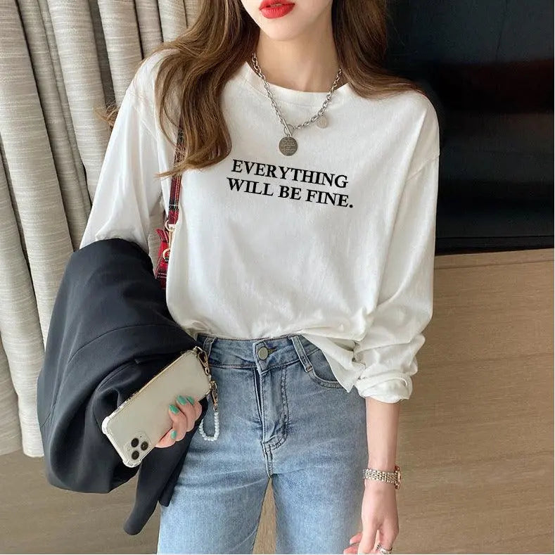 T-shirt blanc à manches longues avec inscription 'EVERYTHING WILL BE FINE', style féminin décontracté