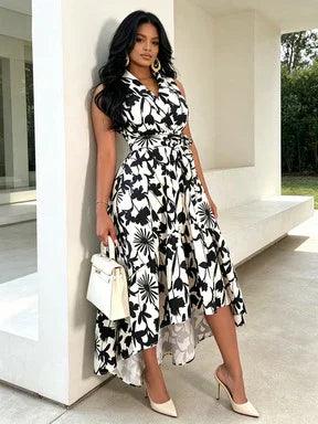 Robe bohème imprimée fleurs noires et blanches, manches courtes, taille élastiquée, style féminin élégant