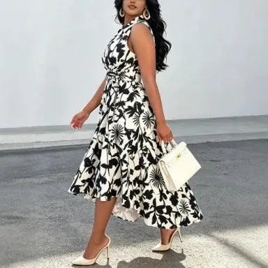 Robe bohème verte claire à broderies florales, manches courtes, taille élastiquée, style féminin élégant