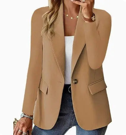 Blazer beige féminin élégant avec bouton unique, idéal pour tenues décontractées ou bureau