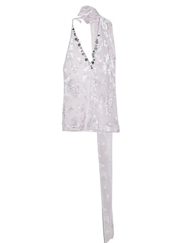 Robe bohème verte claire à broderies florales, manches courtes, taille élastiquée, style féminin élégant