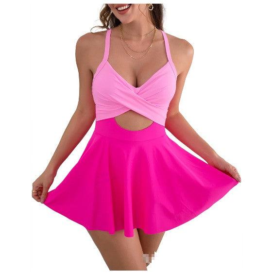 Robe rose fluo à découpes et jupe évasée, mode féminine tendance
