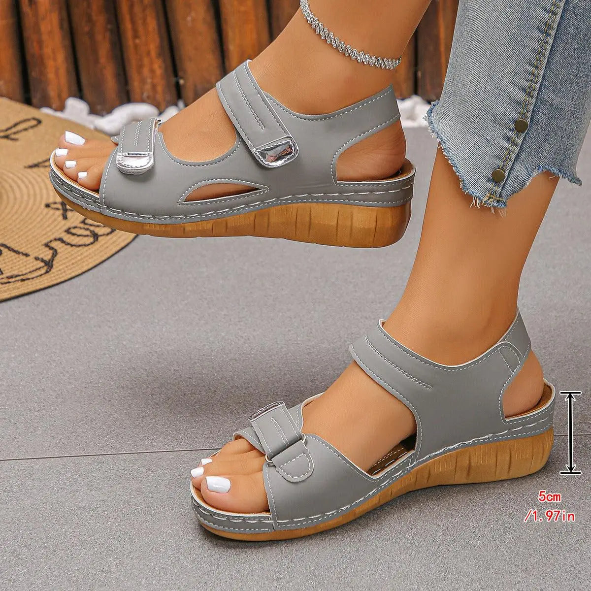 bf6a7763-9b81-458d-9ded-57ff435d0f2a - elegance intemporel