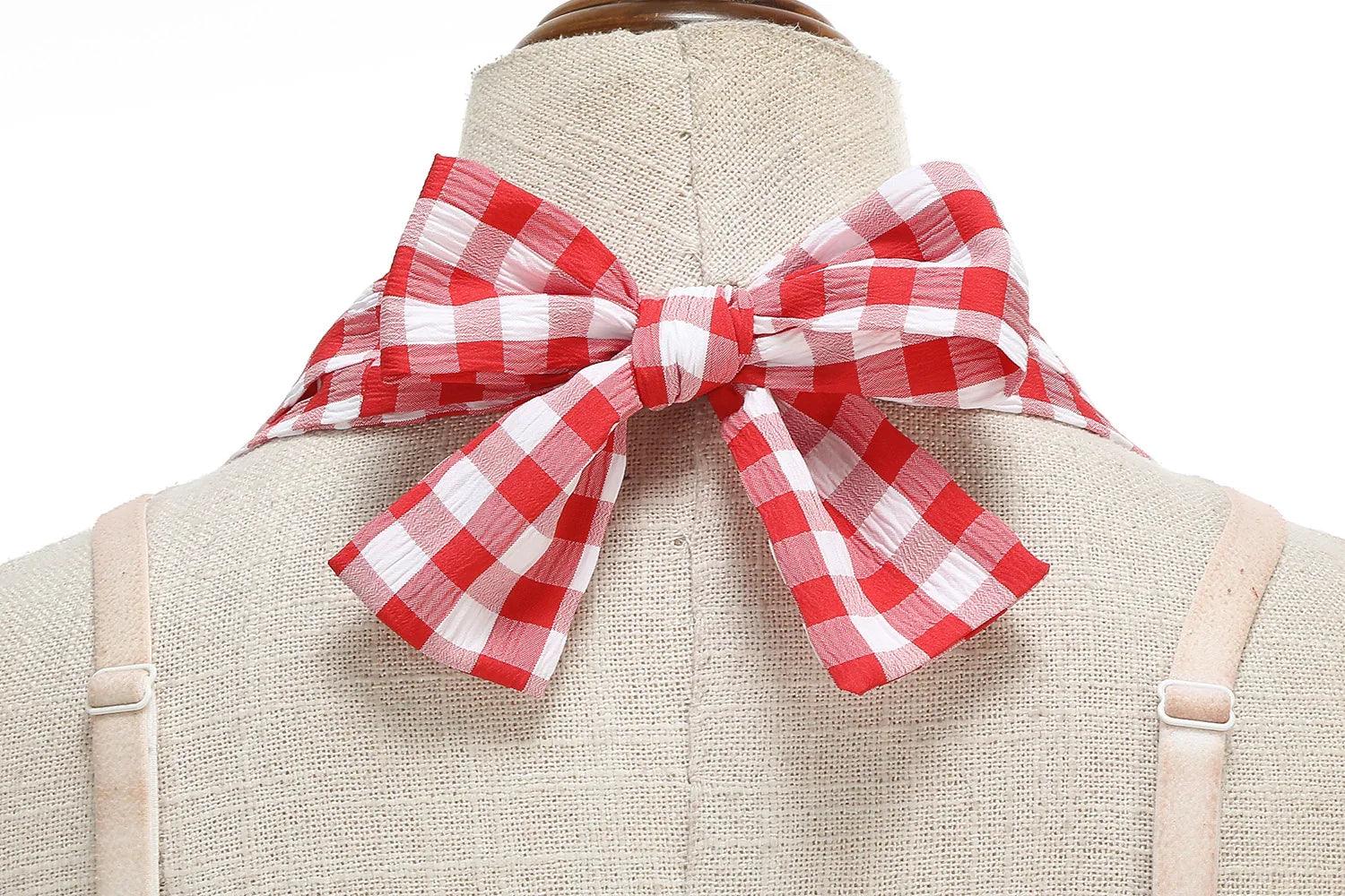Foulard à carreaux rouges et blancs en noeud papillon, accessoire féminin élégant