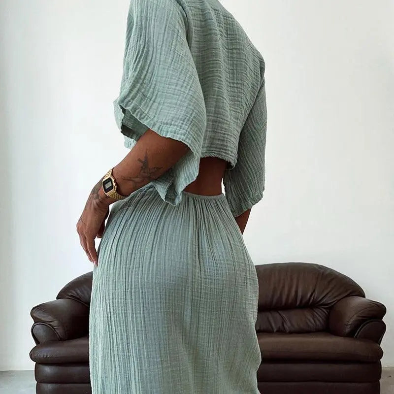 Robe bohème verte à manches courtes et dos nu, style féminin et élégant
