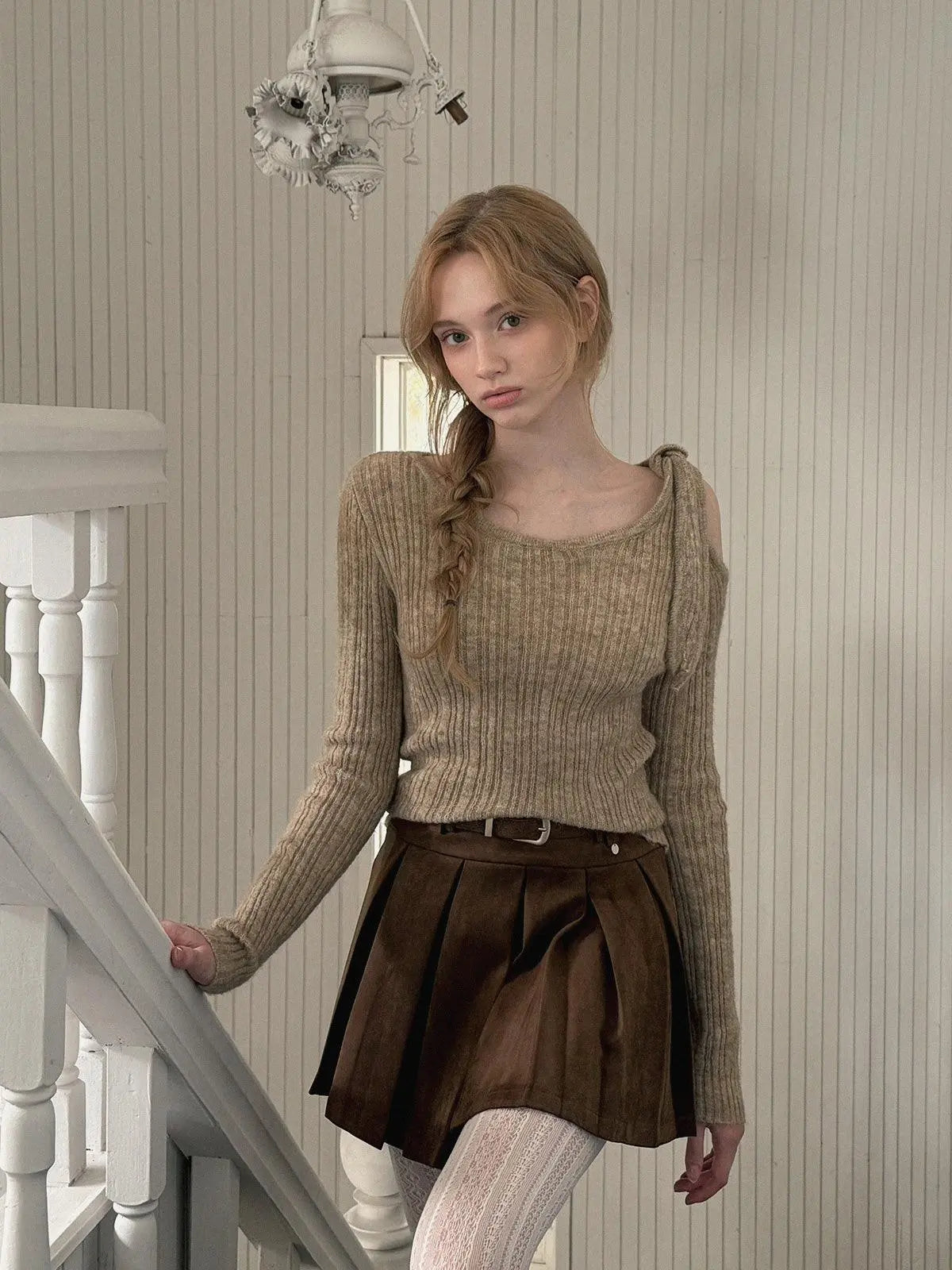 [TWEE] Bohe Shoulder Cut-Out Strap Knit Top-1