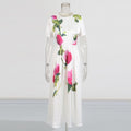 Robe bohème blanche à imprimé floral rose, manches courtes, taille élastiquée, style féminin élégant